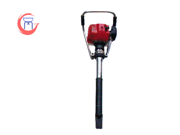 ND-4.1型內(nèi)燃軟軸搗固鎬