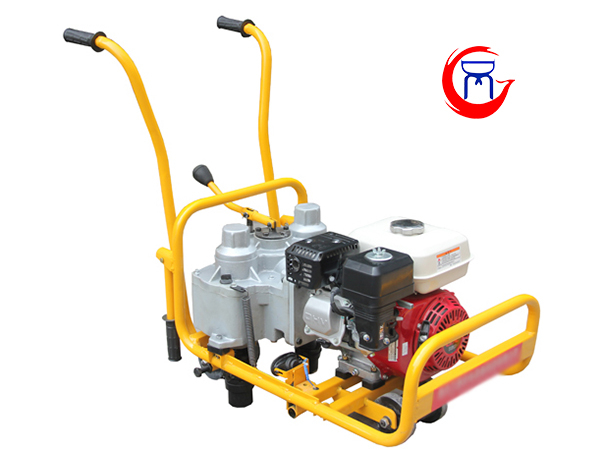 NLB-650型內(nèi)燃螺栓扳手